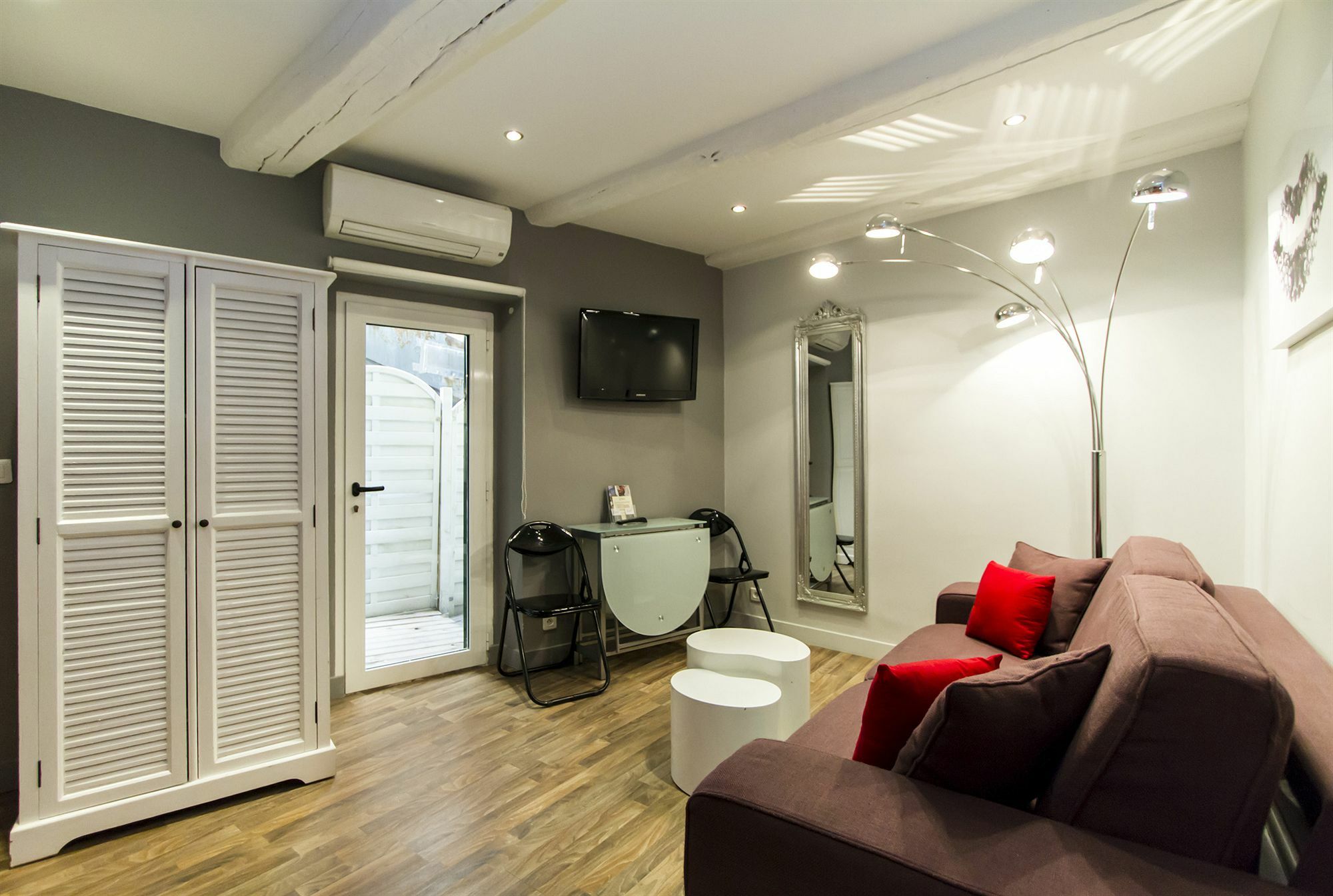 Florella Jean De Riouffe Apartment كان المظهر الخارجي الصورة